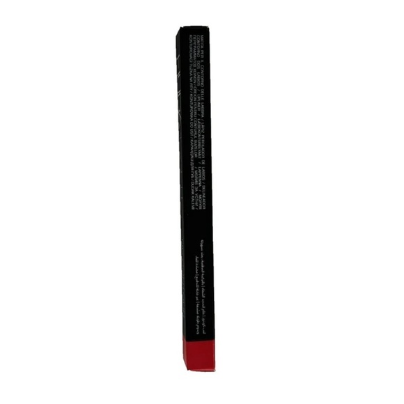 Huda Beauty Lip Contour Lip Liner in Heartbreaker - Picture 9 of 13